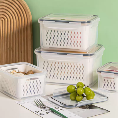 Food Container Set With Strainer