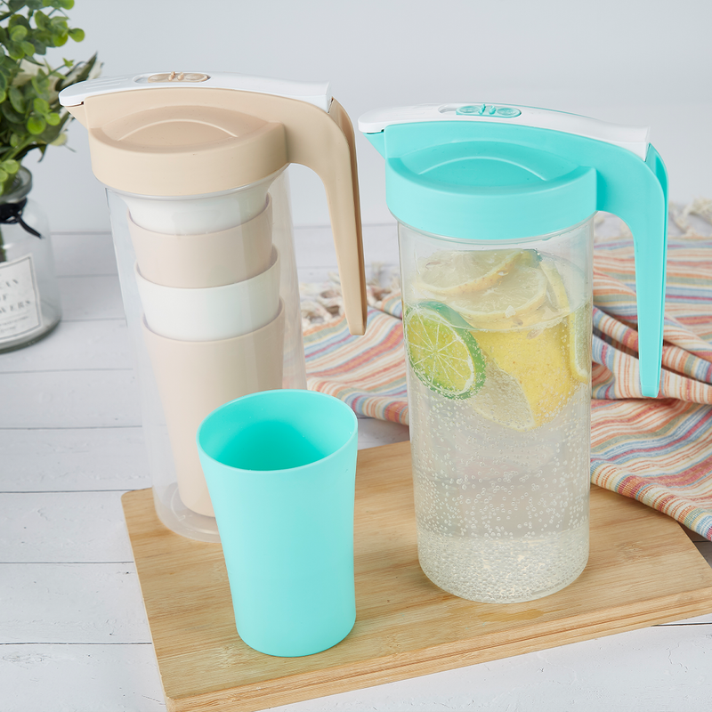 Vague Water Pitcher with 4 Cups Set 1.6 L